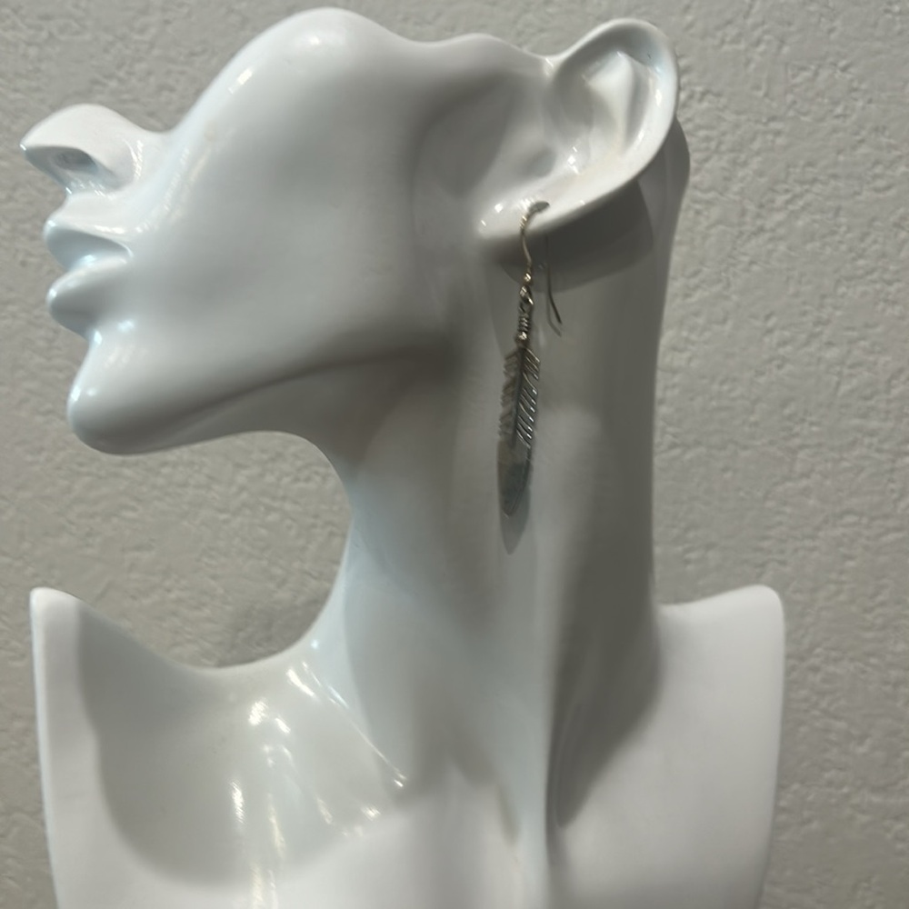 Fun Small Lightweight Sterling Silver Feather Nfr… - image 5